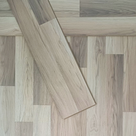 Piso Flotante Melamínico 7mm Helena Oak