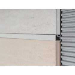 GUARDACANTO ALU LISTELLO CUAD CROMO BRI 9MM X 9MM X 2,45M