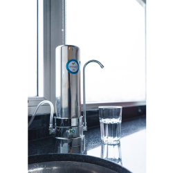 FILTRO FRASH SOBRE MESADA CON CARTUCHO CARBÓN ACT - HIDROQUIL